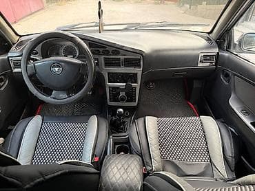 geely galaxy e5: Daewoo Nexia: 2012 г., 1.6 л, Механика, Бензин, Седан — 8