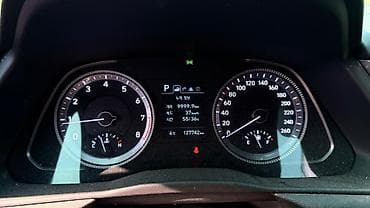 рестайлинг 200: Hyundai Sonata: 2019 г., 0.2 л, Седан — 6