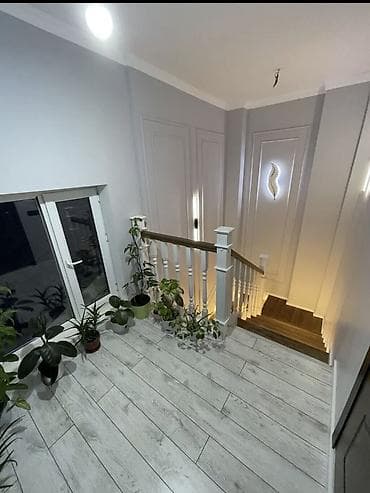 остановка: 🏡 Продается уютный дом в районе Ак-Ордо 1 📍 Отличное расположение — — 8