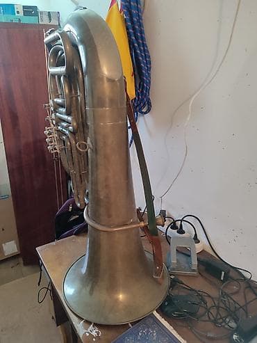 флейта на прямоток: Туба (басовая медная духовая) - Материал: латунь, естественная патина — 2