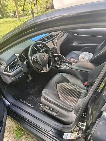 Toyota Camry: 2020 г., 2.5 л, Седан