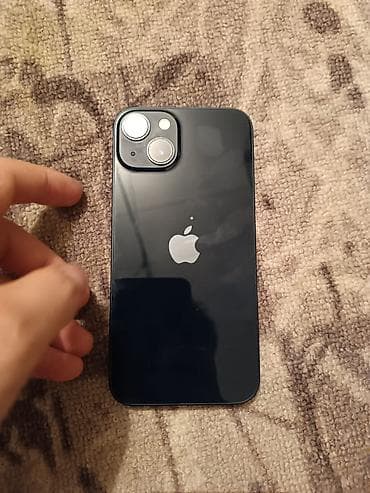 пл: IPhone в тёмном цвете с плоскими боковыми гранями и двойной основной — 2
