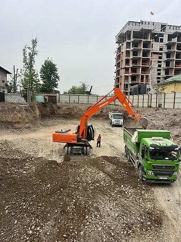 Услуги экскаватора-погрузчика и самосвалов для земляных работ - at lalafo.kg Услуги экскаватора-погрузчика и самосвалов для земляных работ -
