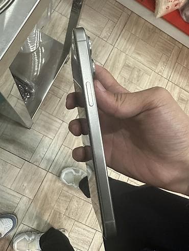 e96a hoco: IPhone 15 Pro Max, 256 ГБ, White Titanium, 83 % — 2