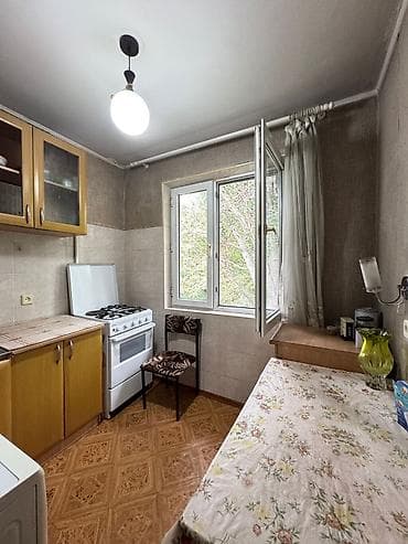 104: 2 комнаты, 42 м², 104 серия, 4 этаж, Старый ремонт — 5