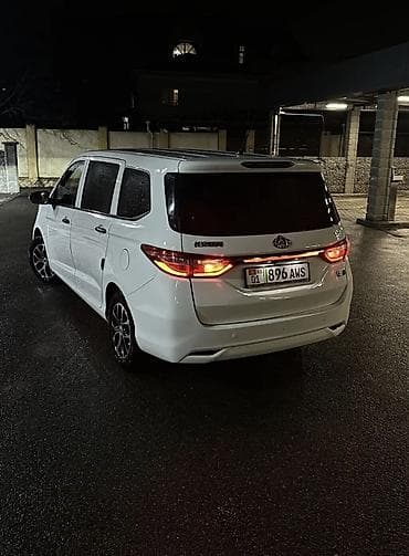 k5 dl3: Changan Auchan A600 EV: 2019 г., Автомат, Электромобиль, Минивэн — 2