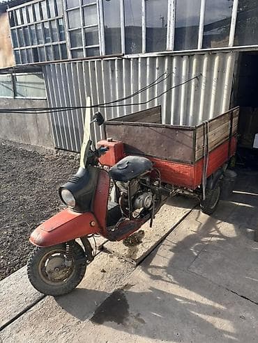 мопеды аренда: Грузовой мотороллер с кузовом - Тип: трехколесный грузовой мотороллер — 1