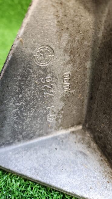 n62: Лапа крепление полуоси е54 рест N62 1 428 647 Год 2005 В отличном — 6