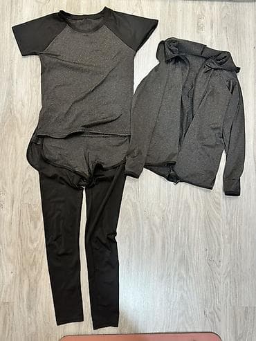 Спортивный комплект из 4 предметов, темно‑серый/черный: - Футболка с — 1