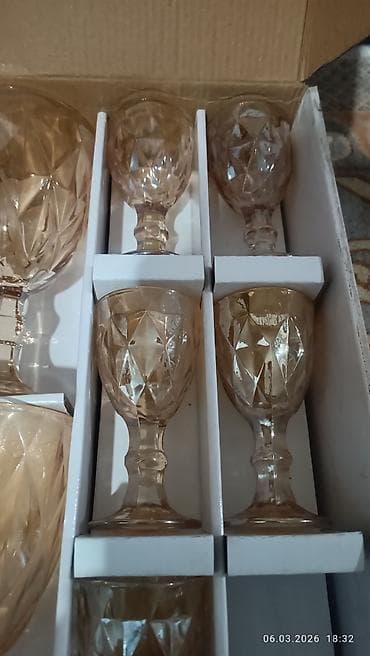 манты 10 с: Стаканы — 1