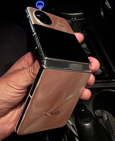 nokia 5500: Vivo X Flip, Б/у, 256 ГБ, цвет - Золотой, 2 SIM — 3