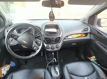 tayota progres: Chevrolet Spark: 2019 г., 0.1 л, Автомат, Бензин, Хэтчбэк — 3