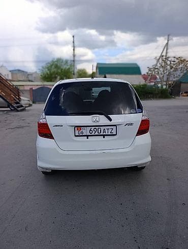 sprinter 412: Honda Fit: 2006 г., 1.3 л, Вариатор, Бензин, Хэтчбэк — 9
