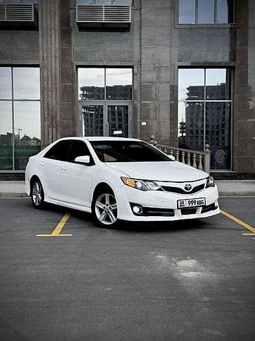Toyota Camry: 2011 г., 2.5 л, Автомат, Бензин, Седан — 1