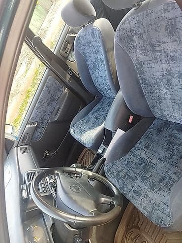 люк: Toyota Carina E: 1997 г., 1.6 л, Механика, Бензин, Хэтчбэк — 7