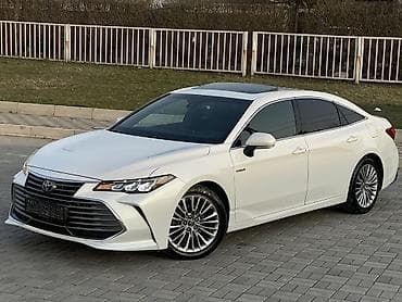tesla model 3: Toyota Avalon: 2018 г., Гибрид, Седан — 1