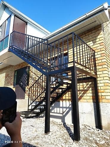 hi tech: Металлическая лестница Для дома, Форма лестницы: Г-образная — 8