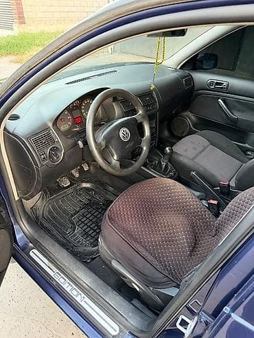 гольф 4 дверные карты: Volkswagen Golf: 2001 г., 1.4 л, Механика, Бензин, Хэтчбэк — 3
