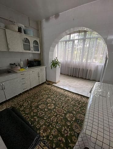Недвижимость: 1 комната, 48 м², Аламедин-1 мкр 106 серия, 1 этаж — 1