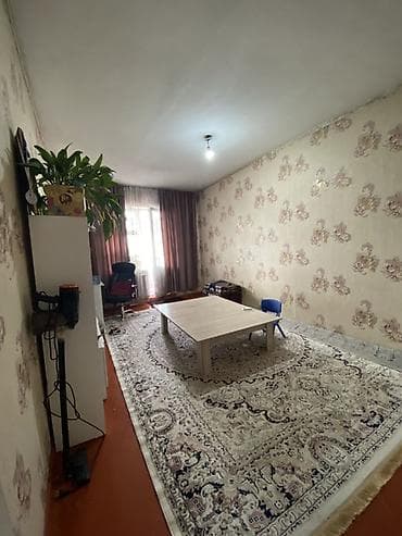 ts group: 2 комнаты, 50 м², 4 этаж, Старый ремонт — 4