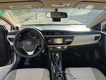 prius v: Toyota Corolla: 2014 г., 1.8 л, Автомат, Бензин, Седан — 7