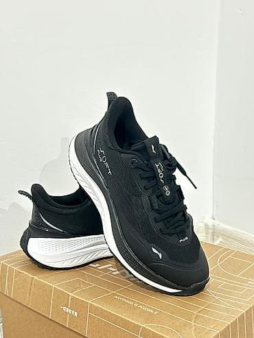 Туфли: Кроссовки Li-Ning раз 36 мага чон болуп калган учун сатып жатам — 2