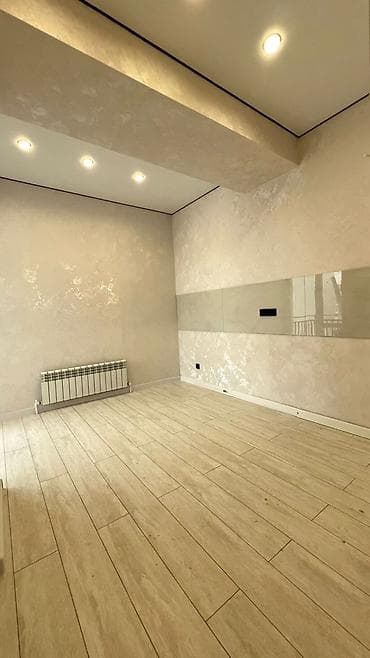 квартира медакадемия: Светлая современная отделка для квартиры/дома: коридор и санузлы под — 7