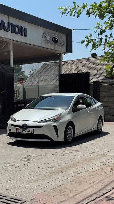 тоёта приус: Toyota Prius: 2020 г., 1.8 л, Автомат, Гибрид, Хэтчбэк — 1
