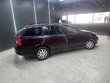 mini coper: Skoda Octavia: 2012 г., Универсал — 3