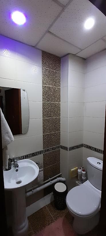 Продажа квартир: 3 комнаты, 78 м², Толойкон мкр., 105 серия, 3 этаж — 10