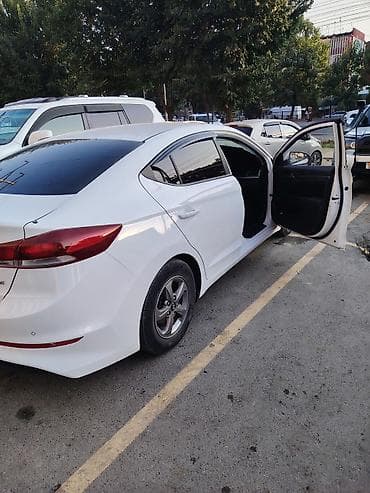 Продажа авто: Hyundai Avante: 2018 г., 1.6 л, Автомат, Бензин, Седан — 2