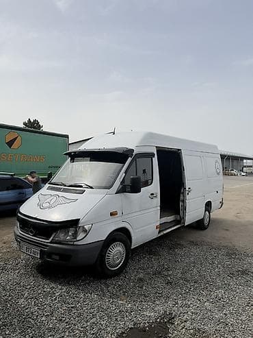 d4 мотор: Mercedes-Benz Sprinter грузовой фургон, длинная база, высокий крыша — 4
