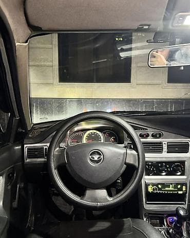 маши: Daewoo Nexia: 2010 г., 1.5 л, Ручные, Бензин, Седан — 3