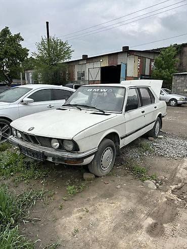бмв м3 е30: BMW 5 series: 1985 г., Седан — 4