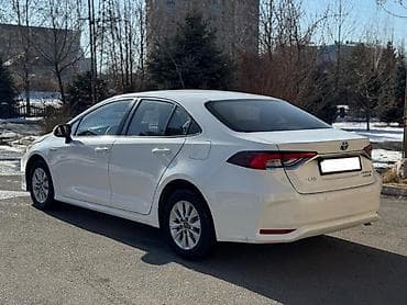 королла китай: Toyota Corolla: 2019 г., 1.8 л, Вариатор, Гибрид, Седан — 6