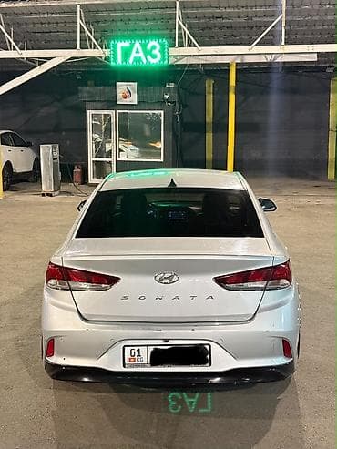 Транспорт: Hyundai Sonata: 2018 г., 2 л, Автомат, Газ, Седан — 2