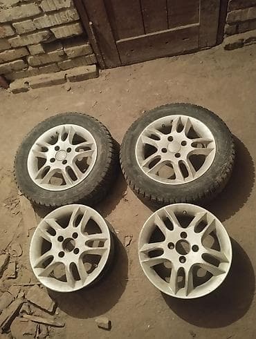 авто сиденья бу бишкек: Куйма Дисктер R 14 Комплект, тешиктери - 4, Колдонулган — 2