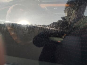 Audi 100: 1987 г., 1.8 л, Механика, Газ, Седан