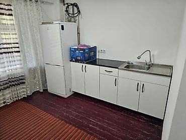 квартира сдая: 1‑комнатная квартира сдаётся на долгий срок. Уютная кухня с окном и — 1
