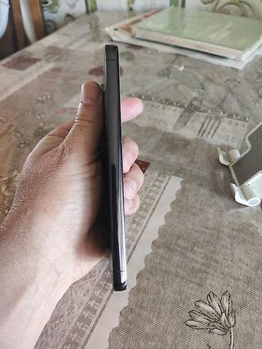 macbook i9: Samsung Galaxy S23, Б/у, 256 ГБ, цвет - Черный, 2 SIM, eSIM — 5