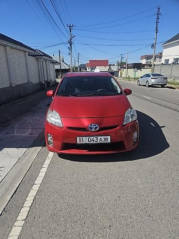 Продажа авто: Toyota Prius: 2015 г., 1.8 л, Автомат, Гибрид, Седан — 1
