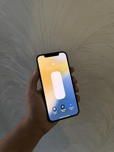 iphone x max: IPhone 12, Б/у, 64 ГБ, Черный, Чехол, 70 % — 2