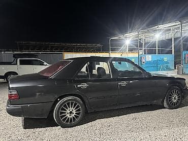 Транспорт: Mercedes-Benz W124: 1986 г., 2 л, Механика, Дизель, Седан — 3