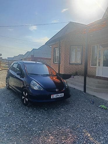 гольф три: Honda Jazz: 2002 г., 1.4 л, Механика, Бензин, Хэтчбэк — 5