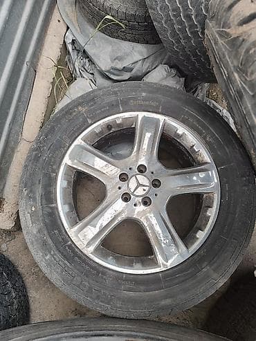 Колеса в сборе 275 / 55 / R 19, Б/у, 1 шт, Литые, отверстий - 5
