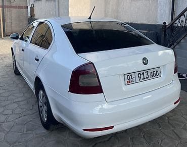 4: Skoda Octavia: 2011 г., 1.4 л, Механика, Бензин, Лифтбек — 5