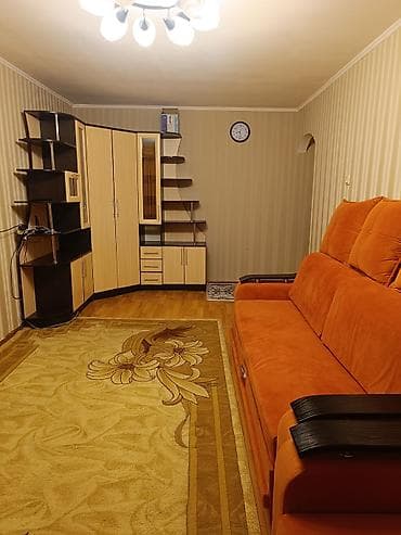 5 микрайон: 2 бөлмө, Риелтор, Чогуу жашоосу жок, Жарым -жартылай эмереги бар — 8