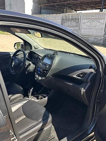 солярис 2020: Chevrolet Spark: 2020 г., 1 л, Автомат, Бензин, Хэтчбэк — 10