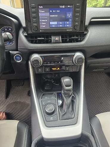 2020: Toyota RAV4: 2020 г., 2.5 л, Автомат, Гибрид, Кроссовер — 6