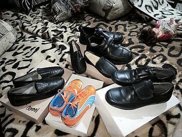 обувь puma: Детская обувь, натуральная кожа, размеры 27, 30(футбольные бутсы — 2